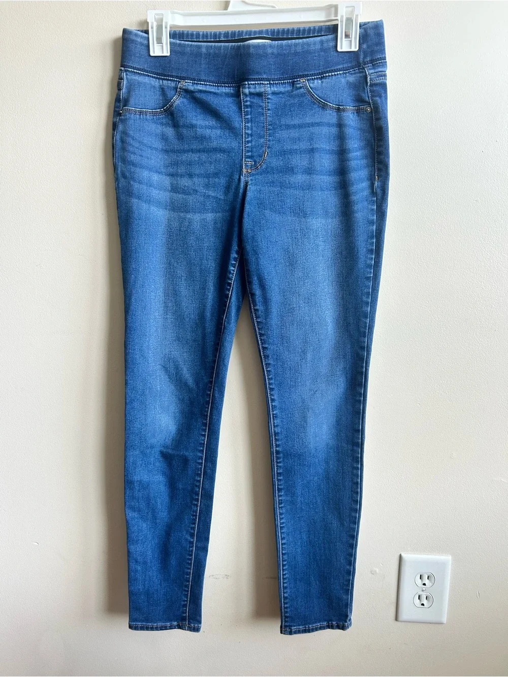 Old Navy Women’s Medium Wash Rockstar Jeggings Jean Leggings Skinny Jeans Size 8